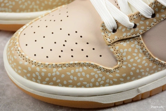 Montreal DZ4853-200 Sesame Low Nike Bagel Dunk 1019